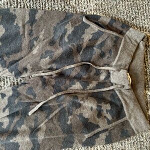 Cashmere Joggers